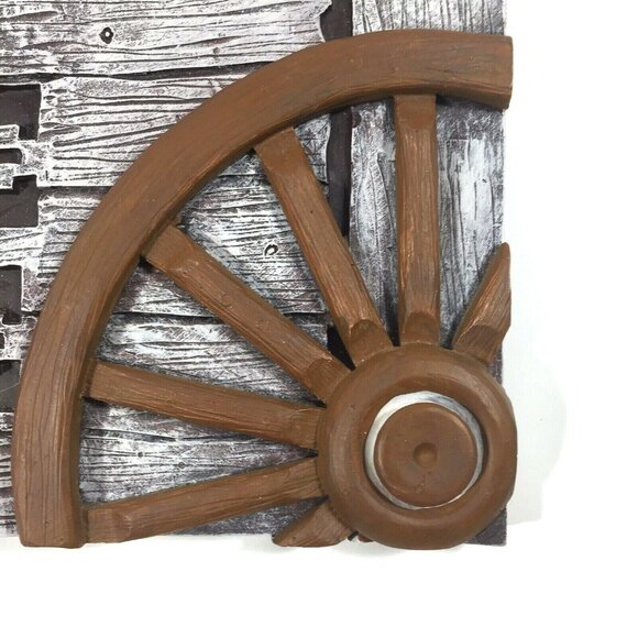 Horse Lovers Are Stable People 3D Wall Art Plaque With Barn Wood Look - Picture 3 of 7